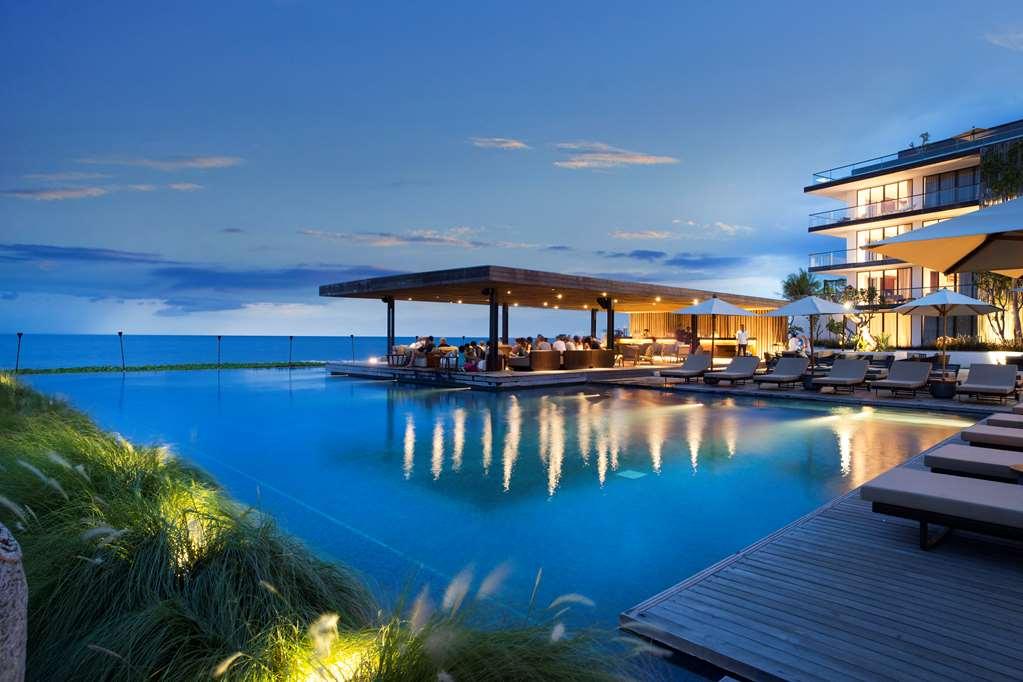 Отель Alila Seminyak Ресторан фото The Beach Club at the Kempinski Hotel, Phuket