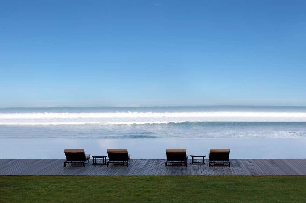 Отель Alila Seminyak Удобства фото View of the beach at the InterContinental Resort