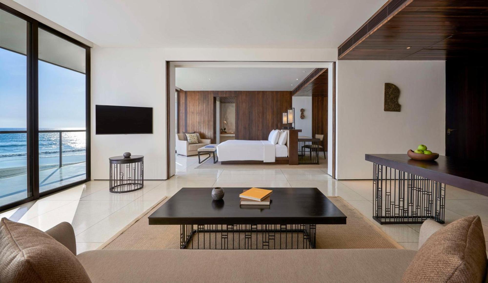 Отель Alila Seminyak Экстерьер фото A suite at the hotel