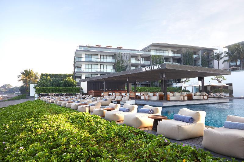Отель Alila Seminyak Экстерьер фото The Beach Club at the InterContinental Changi Airport