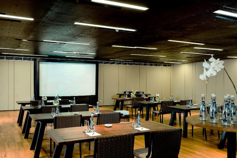 Отель Alila Seminyak Экстерьер фото Meeting room